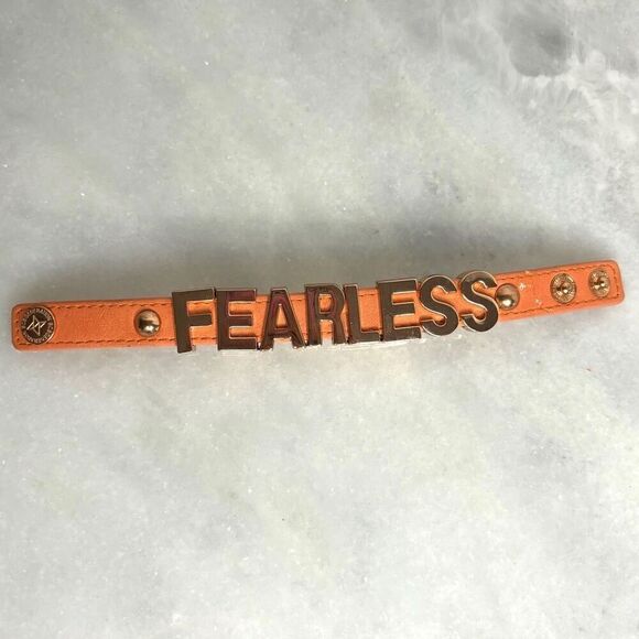 BCBGeneration FEARLESS Slide Charm Leather Snap Cuff Bracelet Orange RoseGold OS - Picture 5 of 7